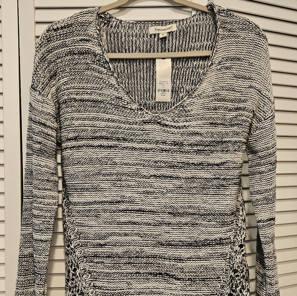 Francesca's Collections Black and White V-Neck Sweater